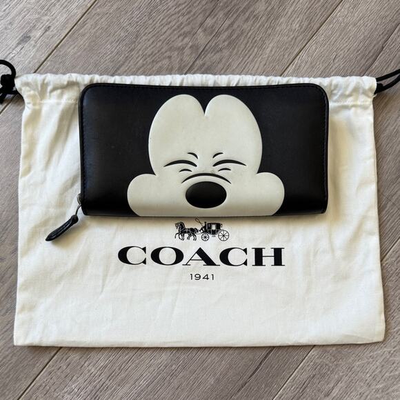 Coach x Disney 1941 Squinting Mickey Mouse Accordion Zip Leather Wallet